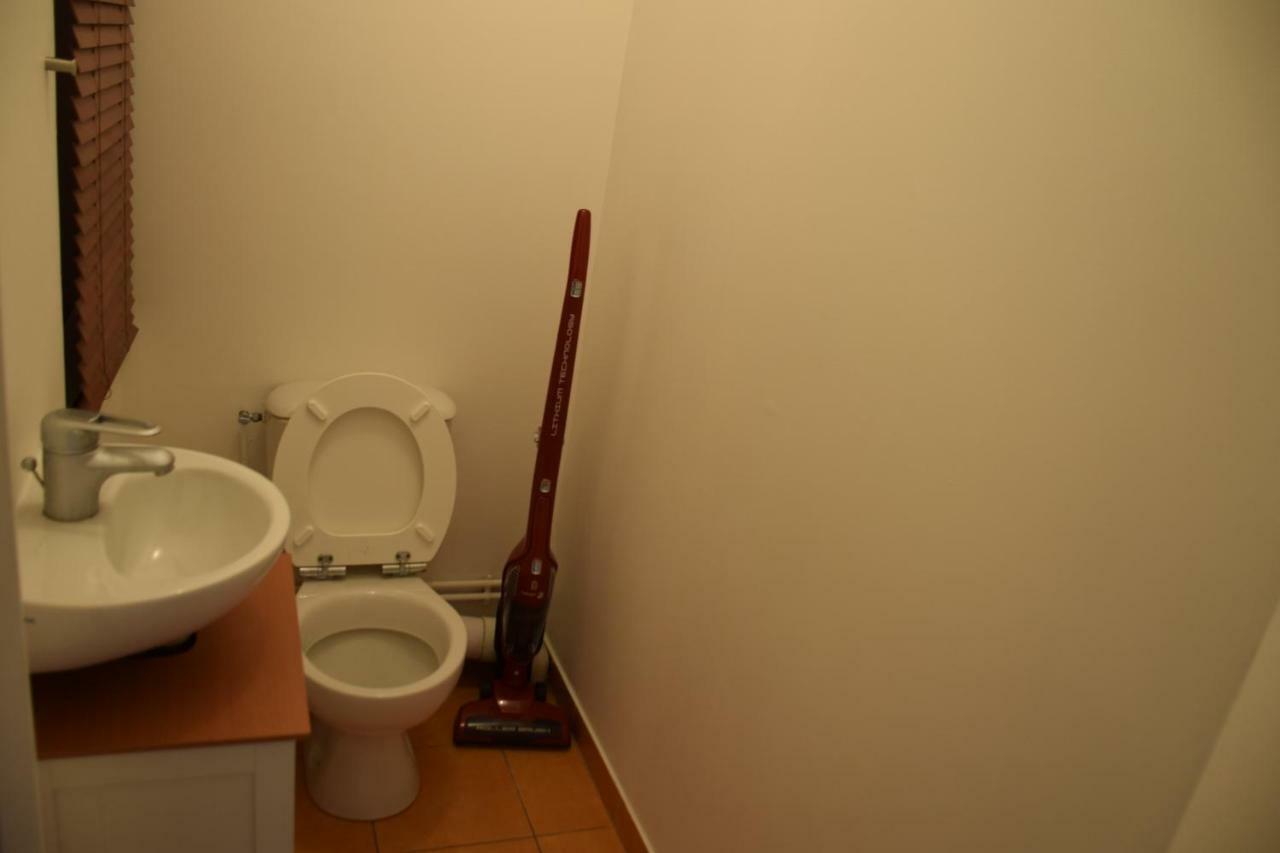 Appartement Avec Rez De Jardin A Disneyland Монтеврен Екстер'єр фото