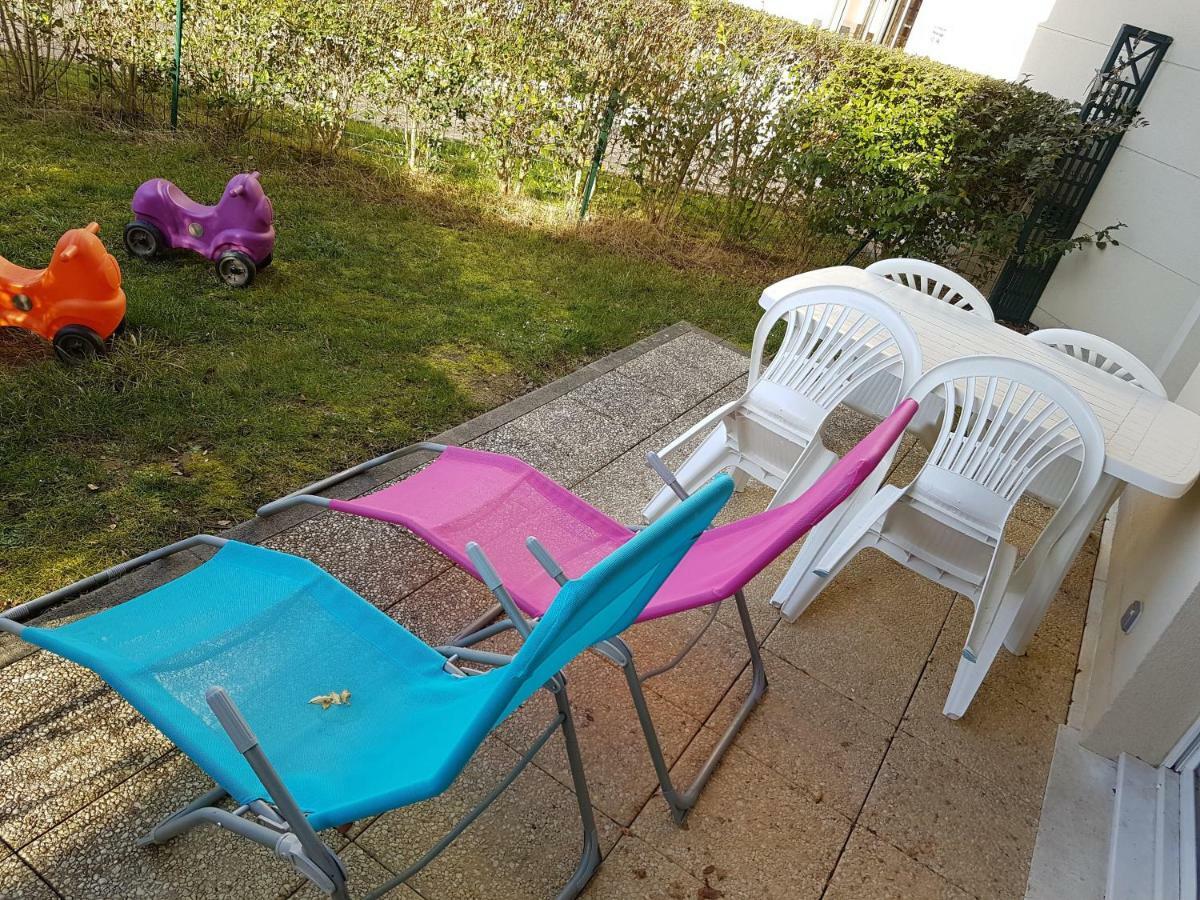 Appartement Avec Rez De Jardin A Disneyland Монтеврен Екстер'єр фото